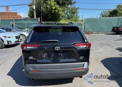 2019 Toyota Rav4 Xle from USA, damaged, VIN 2T3P1RFV8KC042967